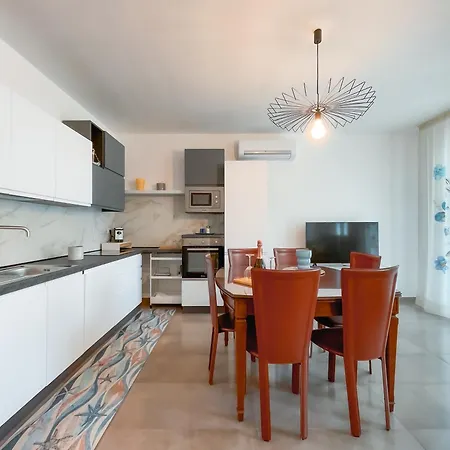 Casa Sorelle Marico *